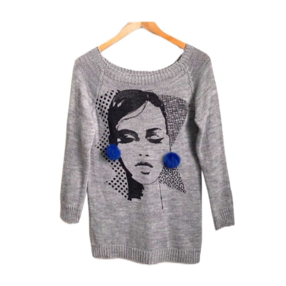 🌻 ZUIKI Gray Graphic Sweater Size Small